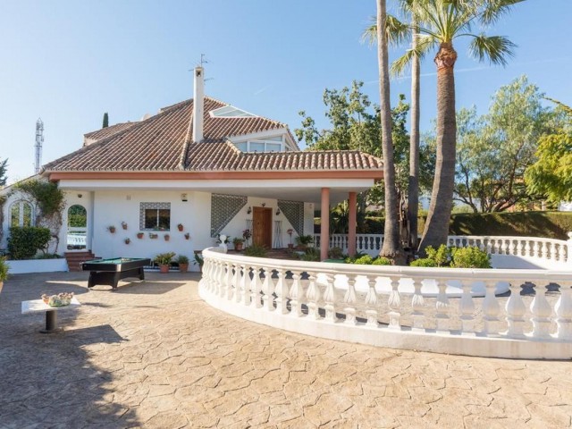 Villa con 4 Dormitorios  en Bel Air