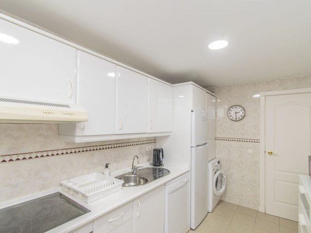 2 Bedrooms Apartment in Nueva Andalucía