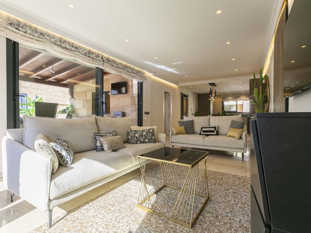 Penthouse avec 3 Chambres  à Marbella