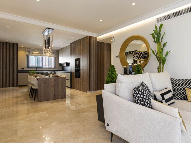 Penthouse avec 3 Chambres  à Marbella