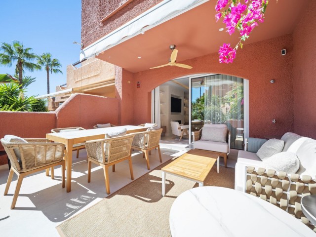 Maison mitoyenne avec 3 Chambres  à Aloha