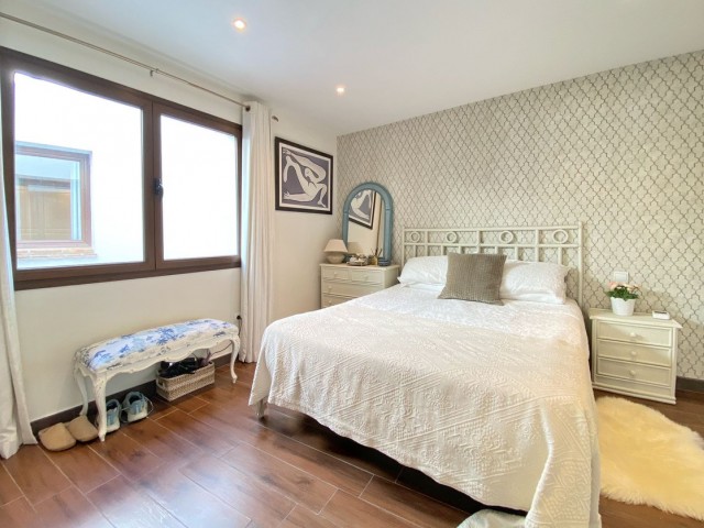 5 Slaapkamer Rijtjeshuis in Marbella