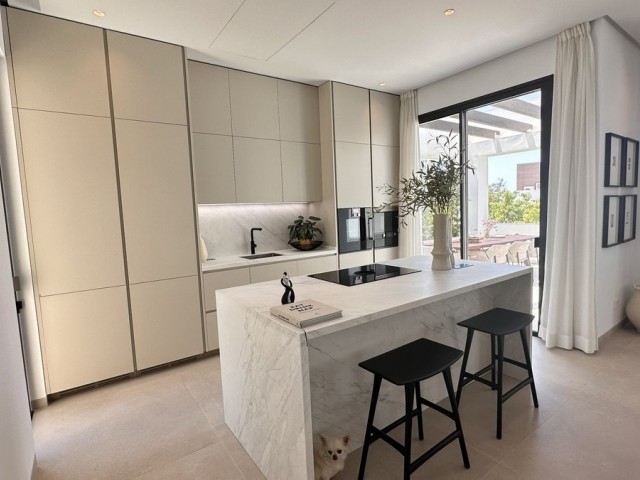 5 Soveroms Villa i Marbella