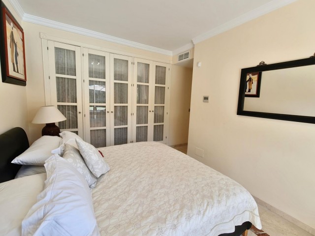 Appartement avec 3 Chambres  à San Roque Club