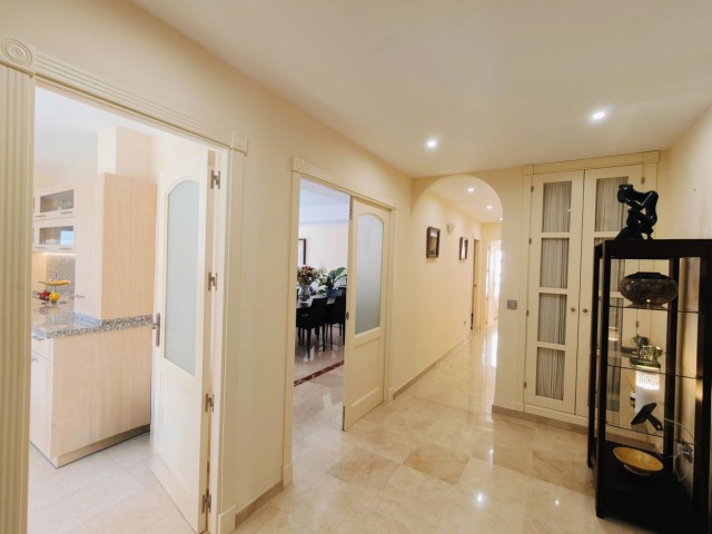 3 Makuuhuoneen Huoneisto San Roque Club