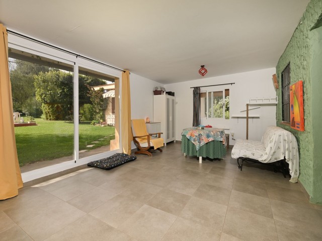 Villa avec 4 Chambres  à Alhaurín el Grande