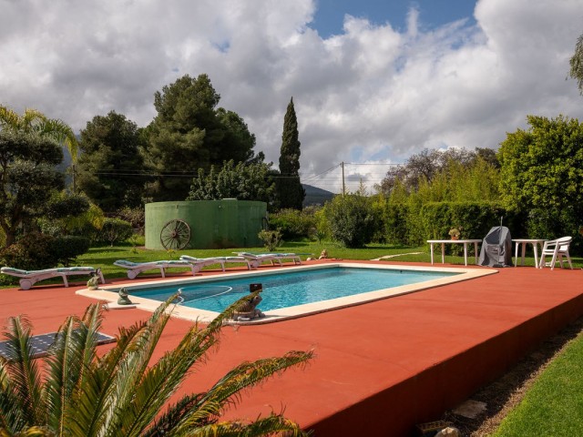 Villa avec 4 Chambres  à Alhaurín el Grande