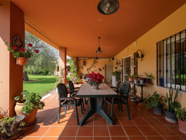 Villa avec 4 Chambres  à Alhaurín el Grande
