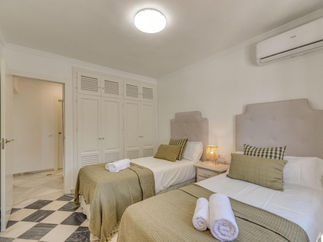 5 Soveroms Villa i Nueva Andalucía