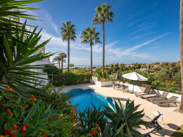 4 Bedrooms Townhouse in Calahonda