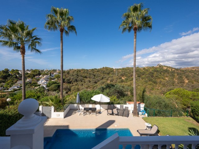 4 Bedrooms Townhouse in Calahonda