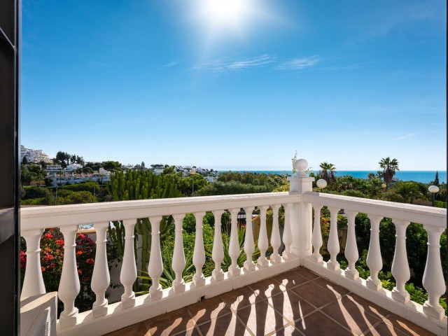 4 Bedrooms Townhouse in Calahonda