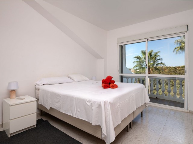 4 Bedrooms Townhouse in Calahonda