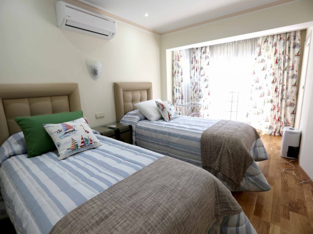 4 Bedrooms Villa in San Pedro de Alcántara