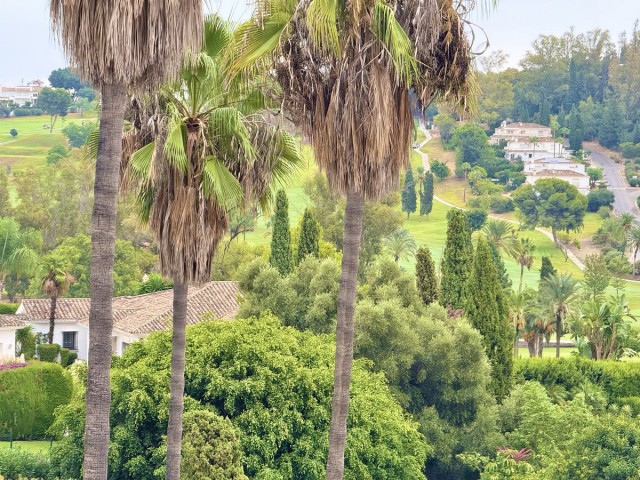 3 Makuuhuoneen Huoneisto Benahavís