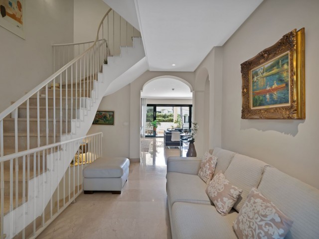 Adosado con 3 Dormitorios  en Atalaya