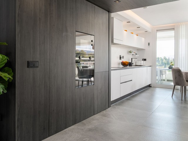 3 Bedrooms Apartment in Benahavís