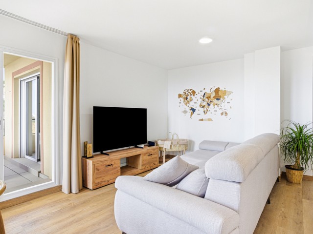 2 Bedrooms Apartment in Riviera del Sol