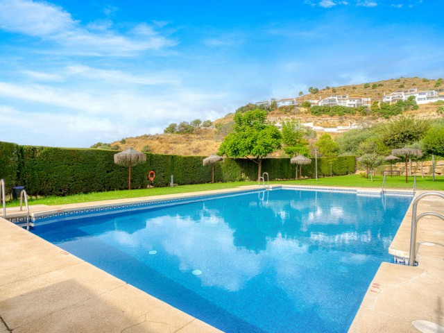 2 Bedrooms Apartment in Riviera del Sol