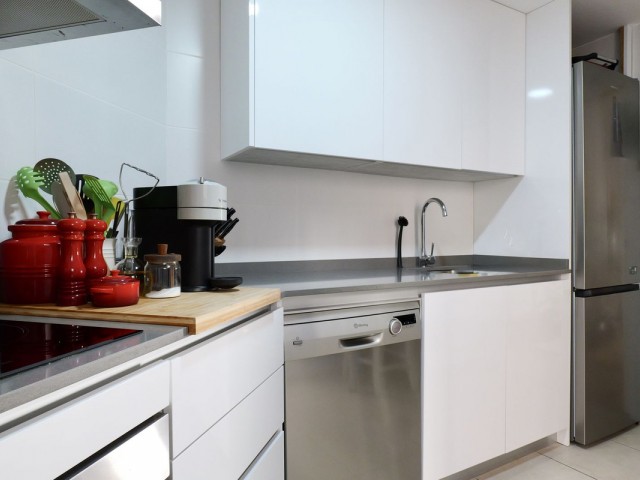 3 Bedrooms Apartment in Nueva Andalucía