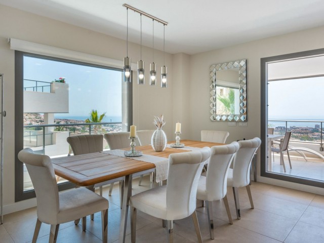 Appartement avec 3 Chambres  à Benalmadena