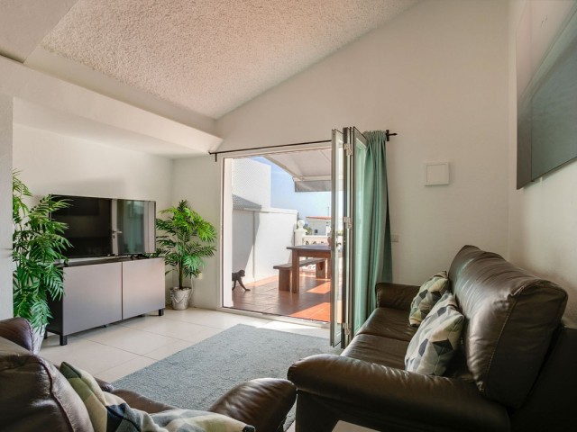 4 Bedrooms Townhouse in Estepona