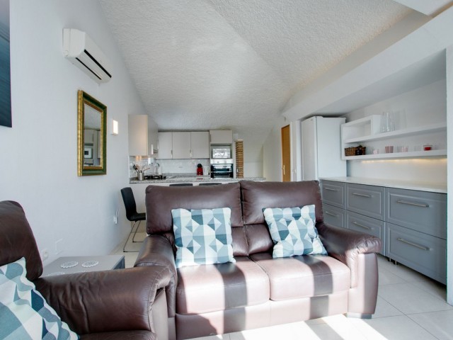 4 Bedrooms Townhouse in Estepona