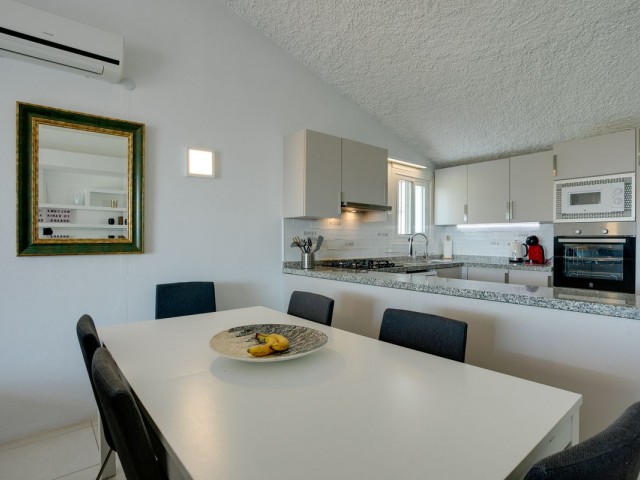 4 Bedrooms Townhouse in Estepona