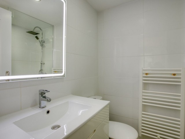 4 Bedrooms Townhouse in Estepona