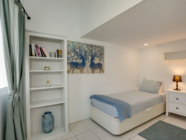 4 Bedrooms Townhouse in Estepona