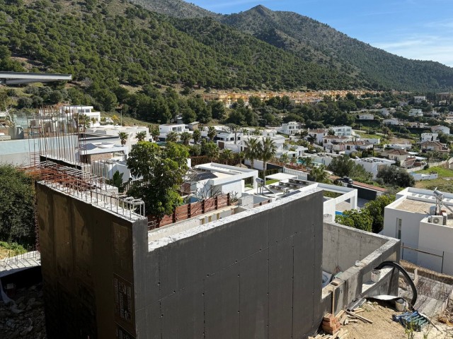 4 Makuuhuoneen Huvila Mijas