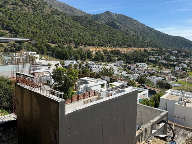 4 Makuuhuoneen Huvila Mijas