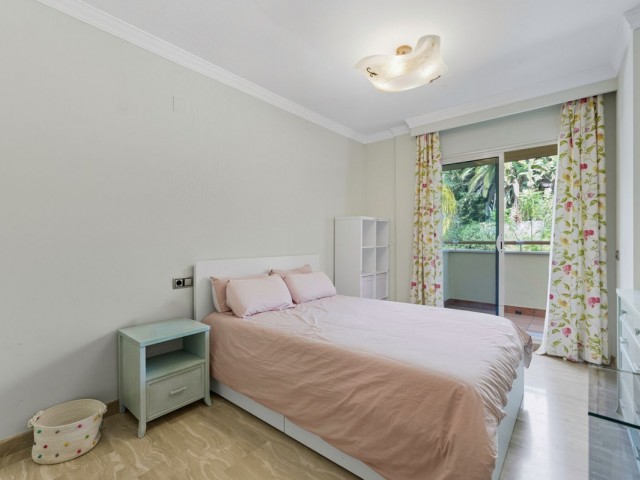 3 Bedrooms Apartment in Sierra Blanca