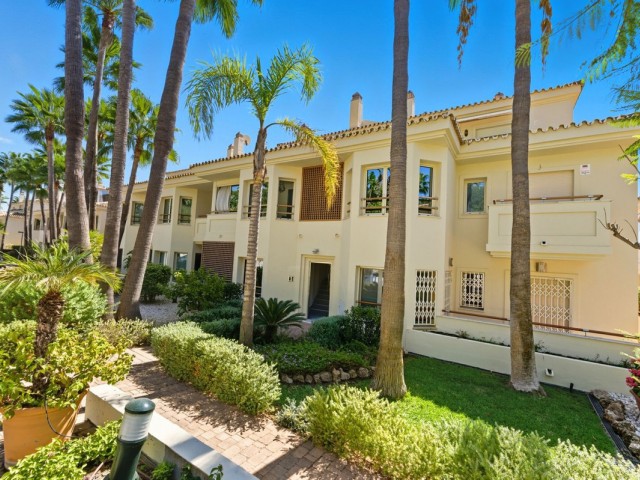 Huoneisto, Sierra Blanca, R5181412