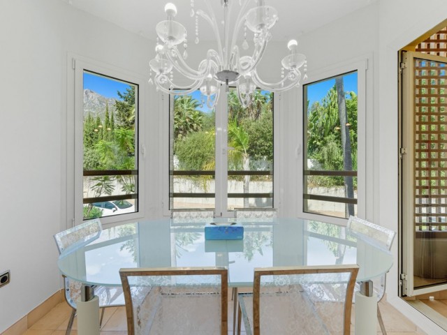 Huoneisto, Sierra Blanca, R5181412