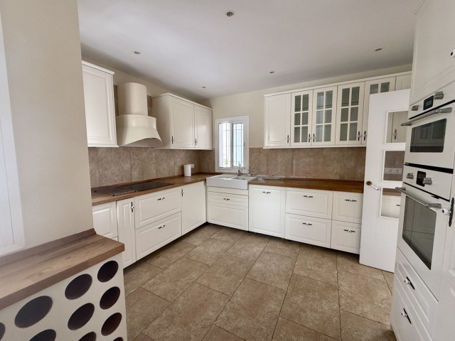 6 Bedrooms Villa in Torreblanca