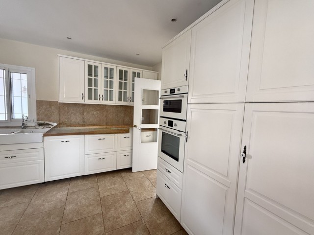 6 Bedrooms Villa in Torreblanca