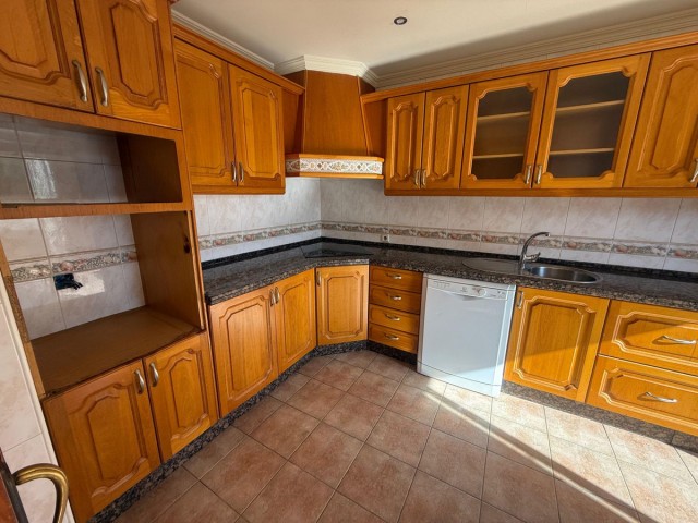 Maison mitoyenne avec 4 Chambres  à Cancelada