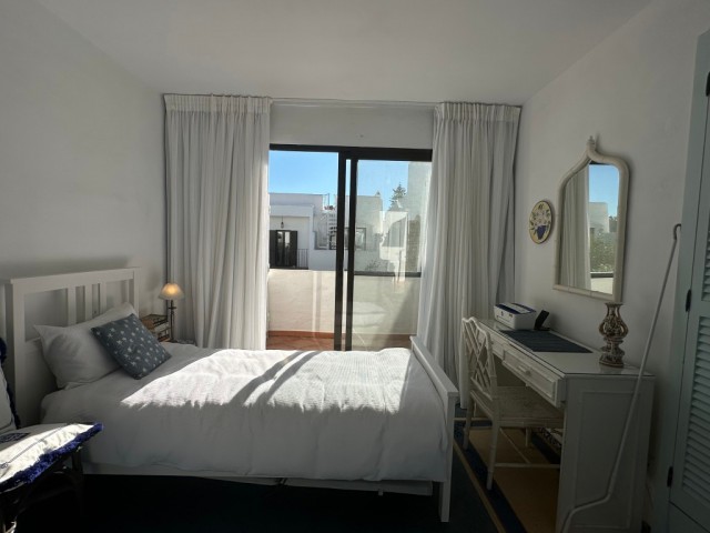 Maison mitoyenne avec 2 Chambres  à Estepona