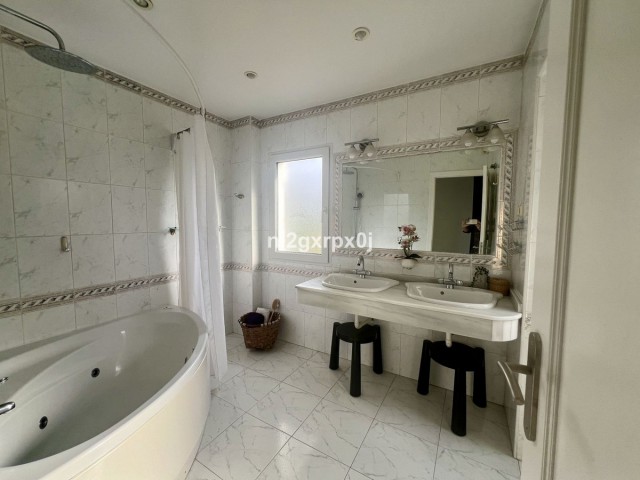 3 Schlafzimmer Villa in Reserva de Marbella