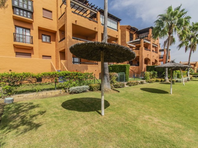 Apartamento con 2 Dormitorios  en Atalaya