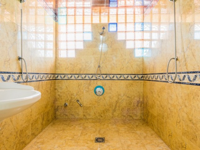 9 Soveroms Villa i El Rosario