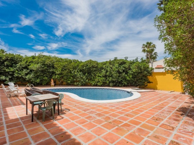 9 Soveroms Villa i El Rosario