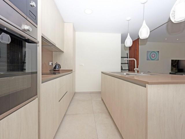 2 Schlafzimmer Apartment in Benahavís