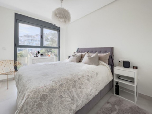 2 Schlafzimmer Apartment in Benahavís