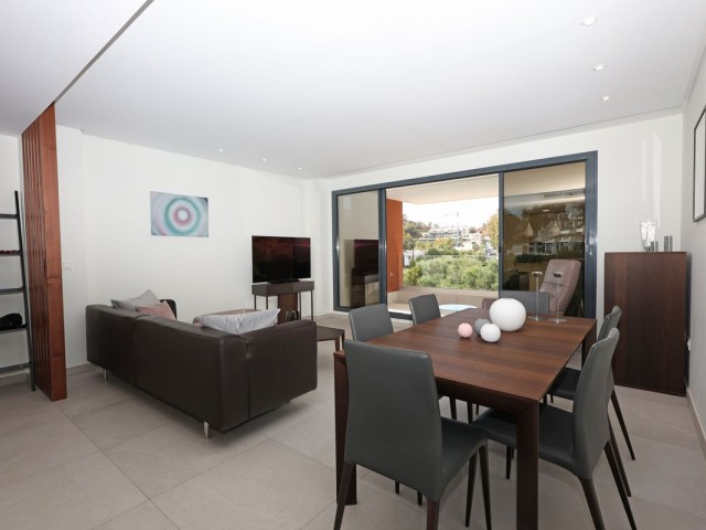 2 Schlafzimmer Apartment in Benahavís