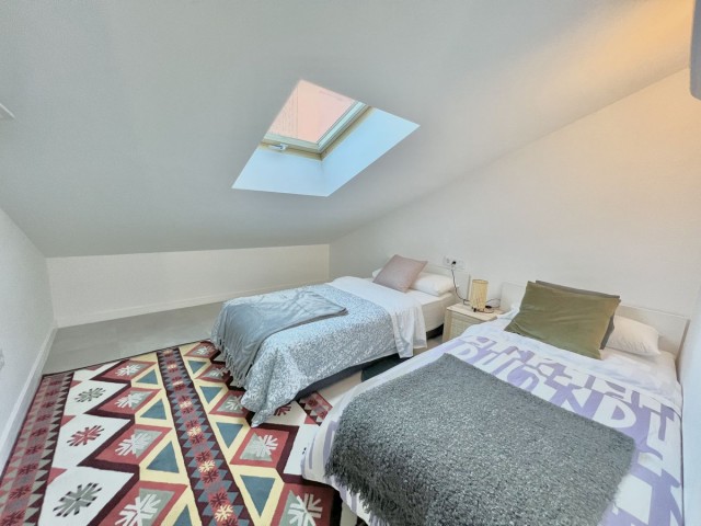 Appartement avec 15 Chambres  à Málaga