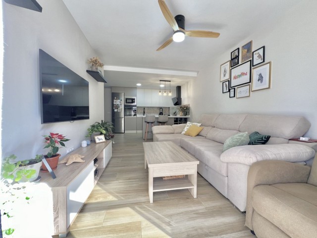 2 Bedrooms Apartment in Fuengirola