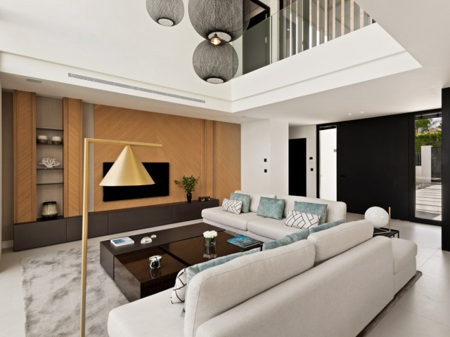 5 Sovrums Villa i Nueva Andalucía