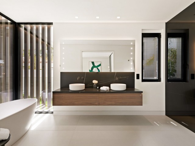 5 Sovrums Villa i Nueva Andalucía